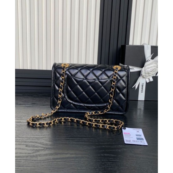 Replica Chanel Flap Bag AS5225 Black Fake