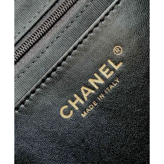 Replica Chanel Maxi Hobo Bag AS5302 Black Fake