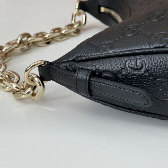 Replica Gucci 820453 GG Emblem medium shoulder bag black Fake