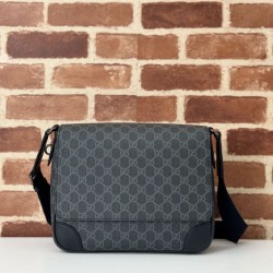 Replica Gucci 821154 GG Emblem medium Men crossbody bag Black Fake