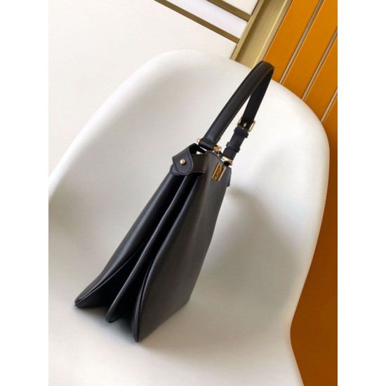 Replica Fendi Peekaboo Soft Medium Bag Black Replica Fendi Peekaboo Soft Medium Bag Black Fake