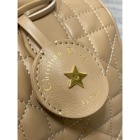 Replica Dior Groove 25 Bag in Biscuit Macrocannage Calfskin Fake Replica Dior Groove 25 Bag in Biscuit Macrocannage Calfskin Fake