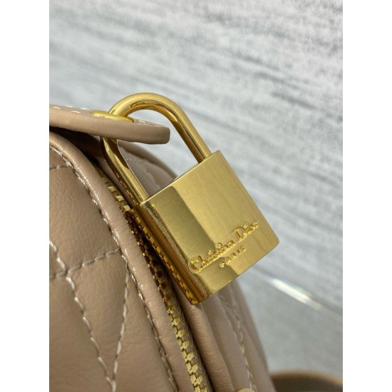 Replica Dior Groove 25 Bag in Biscuit Macrocannage Calfskin Fake Replica Dior Groove 25 Bag in Biscuit Macrocannage Calfskin Fake