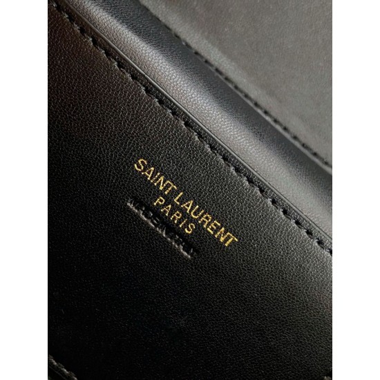 Replica YSL Saint Laurent Gaby Mini Vanity Bag in Barely Pink Fake Replica YSL Saint Laurent Gaby Mini Vanity Bag in Barely Pink Fake