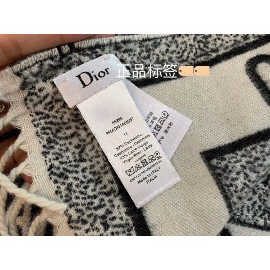 Replica Dior 30 Montaigne Blanket Houndstooth Cashmere and Wool Fake Replica Dior 30 Montaigne Blanket Houndstooth Cashmere and Wool Fake