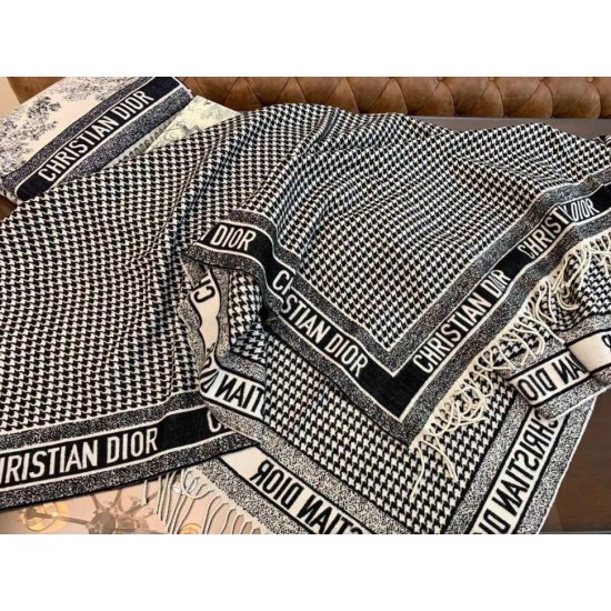 Replica Dior 30 Montaigne Blanket Houndstooth Cashmere and Wool Fake Replica Dior 30 Montaigne Blanket Houndstooth Cashmere and Wool Fake
