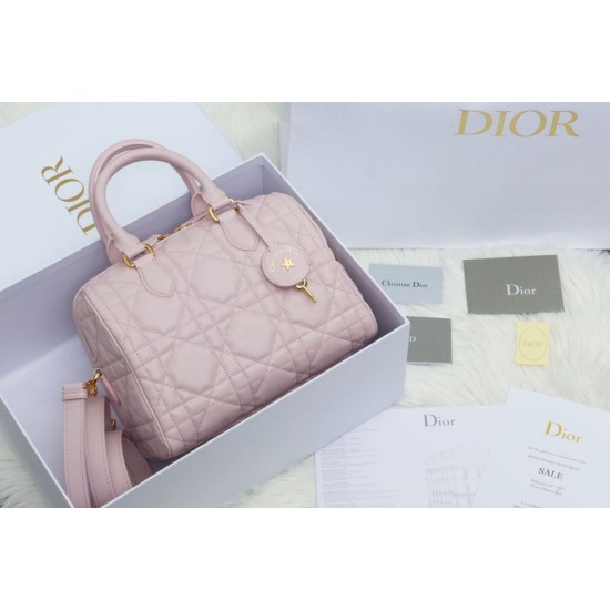 Replica Dior Groove 25 Bag in Biscuit Macrocannage Pink Replica Dior Groove 25 Bag in Biscuit Macrocannage Pink