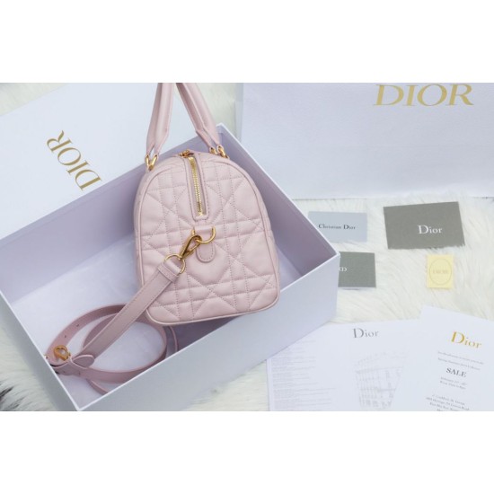 Replica Dior Groove 25 Bag in Biscuit Macrocannage Pink Replica Dior Groove 25 Bag in Biscuit Macrocannage Pink