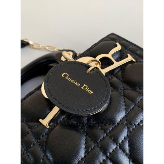 Replica Dior Small Lady D-Joy Dior Bag Cannage Black Replica Dior Small Lady D-Joy Dior Bag Cannage Black