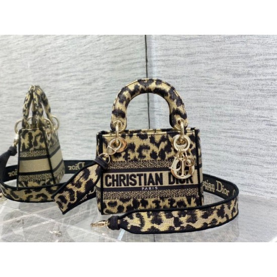 Replica Dior Mini Lady D-Lite Bag Multicolor Mizza Embroidery Beige Replica Dior Mini Lady D-Lite Bag Multicolor Mizza Embroidery Beige