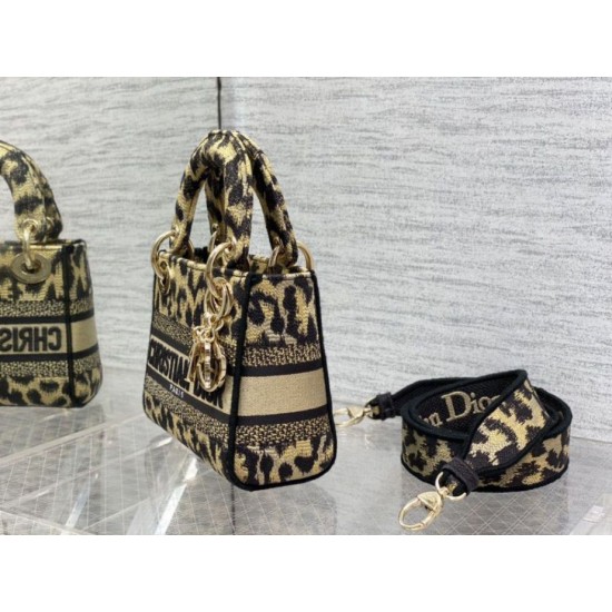 Replica Dior Mini Lady D-Lite Bag Multicolor Mizza Embroidery Beige Replica Dior Mini Lady D-Lite Bag Multicolor Mizza Embroidery Beige