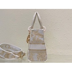 Replica Dior Medium Lady D-Lite Bag Jardin d'Hiver Embroidery Gold Replica Dior Medium Lady D-Lite Bag Jardin d'Hiver Embroidery Gold