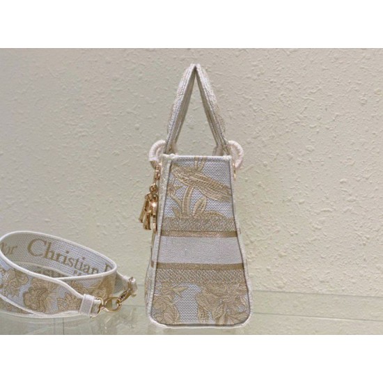 Replica Dior Medium Lady D-Lite Bag Jardin d'Hiver Embroidery Gold Replica Dior Medium Lady D-Lite Bag Jardin d'Hiver Embroidery Gold