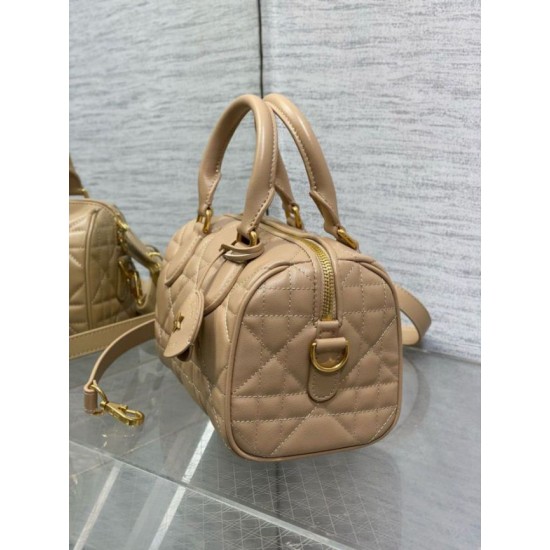 Replica Dior Groove 20 Bag Macrocannage Brown Replica Dior Groove 20 Bag Macrocannage Brown