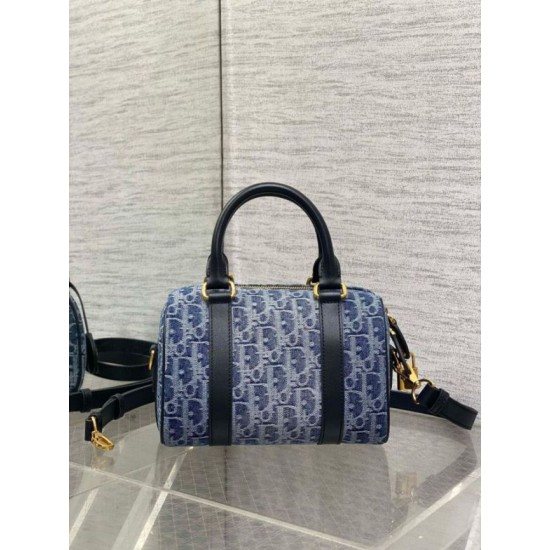 Replica Dior Groove 20 Bag Blue Denim Dior Oblique Jacquard Replica Dior Groove 20 Bag Blue Denim Dior Oblique Jacquard