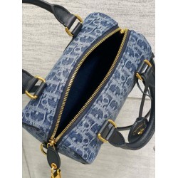 Replica Dior Groove 20 Bag Blue Denim Dior Oblique Jacquard Replica Dior Groove 20 Bag Blue Denim Dior Oblique Jacquard