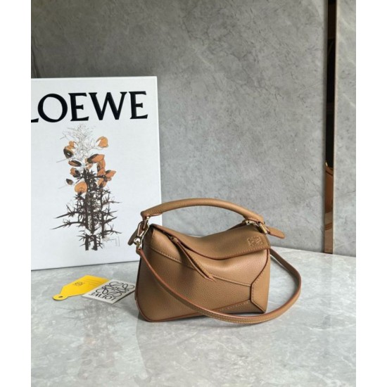 Replica Loewe Puzzle Mini Bag Toffee Grained Calfskin Replica Loewe Puzzle Mini Bag Toffee Grained Calfskin