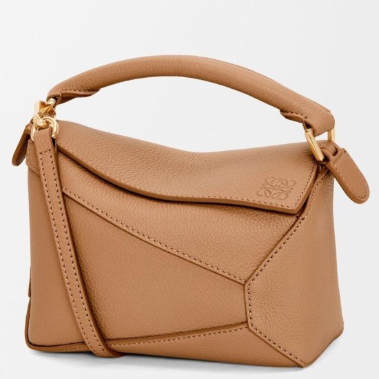 Replica Loewe Puzzle Mini Bag Toffee Grained Calfskin Replica Loewe Puzzle Mini Bag Toffee Grained Calfskin