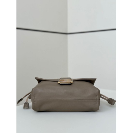 Replica Fendi Mamma Baguette Medium/Large Bag Nappa Gray Replica Fendi Mamma Baguette Medium/Large Bag Nappa Gray
