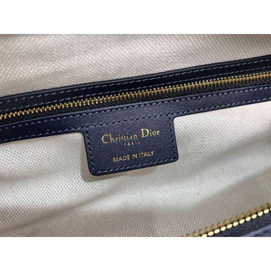 Replica Dior Small/Medium D-Journey Bag Dior Oblique Jacquard Blue Replica Dior Small/Medium D-Journey Bag Dior Oblique Jacquard Blue