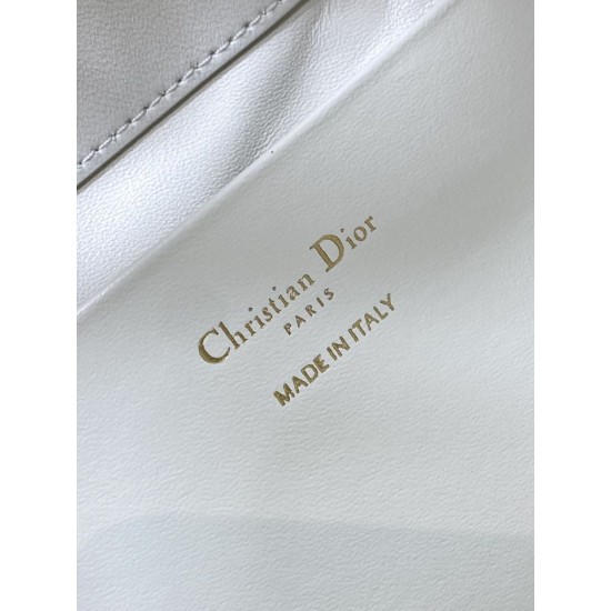 Replica Dior Small/Medium Dior Toujours Vertical Tote Bag White Replica Dior Small/Medium Dior Toujours Vertical Tote Bag White