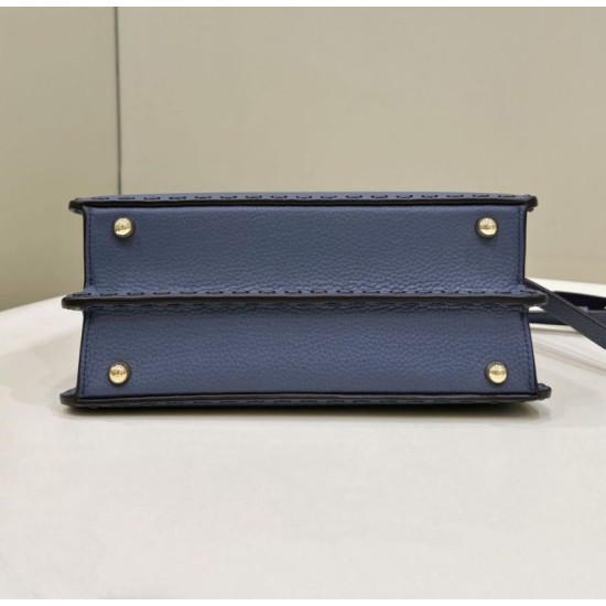 Replica Fendi Peekaboo ISeeU Small Selleria bag with 556 hand-sewn topstitches Blue Replica Fendi Peekaboo ISeeU Small Selleria bag with 556 hand-sewn topstitches Blue
