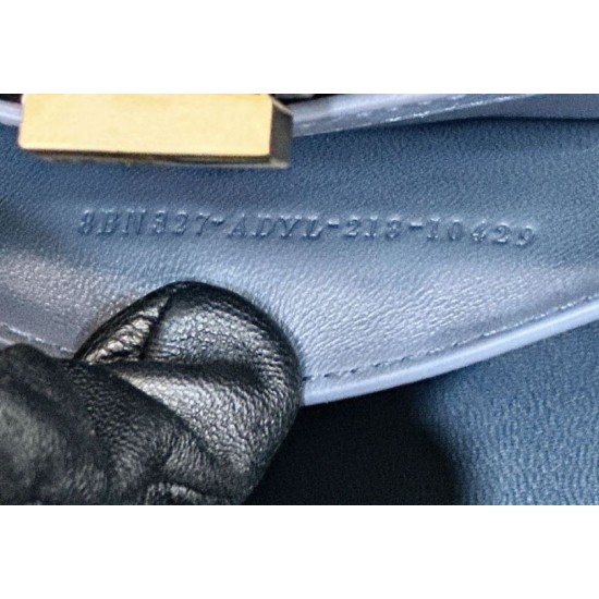 Replica Fendi Peekaboo ISeeU Small Selleria bag with 556 hand-sewn topstitches Blue Replica Fendi Peekaboo ISeeU Small Selleria bag with 556 hand-sewn topstitches Blue