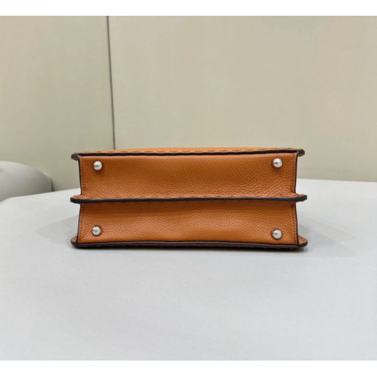 Replica Fendi Peekaboo ISeeU Small Selleria bag with 556 hand-sewn topstitches Brown Replica Fendi Peekaboo ISeeU Small Selleria bag with 556 hand-sewn topstitches Brown