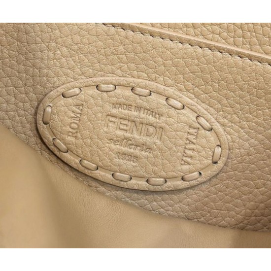 Replica Fendi Peekaboo ISeeU Small Selleria bag with 556 hand-sewn topstitches Brown Replica Fendi Peekaboo ISeeU Small Selleria bag with 556 hand-sewn topstitches Brown