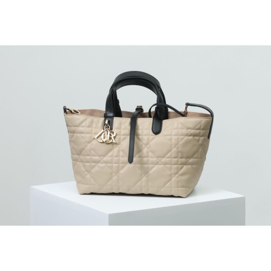 Replica Dior Medium Dior Toujours Macrocannage Bag Beige/Black Replica Dior Medium Dior Toujours Macrocannage Bag Beige/Black