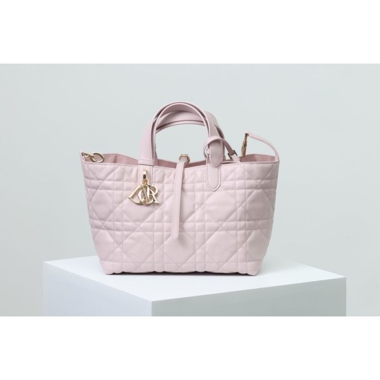 Replica Dior Small/Medium Dior Toujours Bag Macrocannage Pink Replica Dior Small/Medium Dior Toujours Bag Macrocannage Pink
