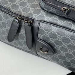 Replica Gucci 821159 GG Emblem medium backpack Black