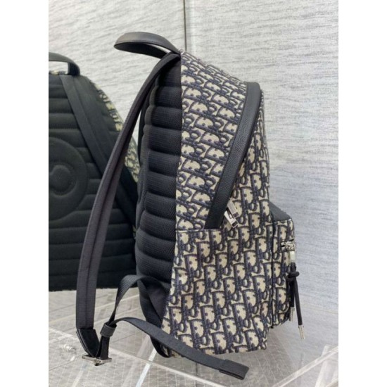 Replica Dior Rider Backpack Dior Oblique Jacquard Beige /Black Replica Dior Rider Backpack Dior Oblique Jacquard Beige /Black