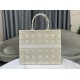 Replica Dior Medium/Large Book Tote Bag Oversized rattan embroidery White/Gold Replica Dior Medium/Large Book Tote Bag Oversized rattan embroidery White/Gold