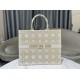 Replica Dior Medium/Large Book Tote Bag Oversized rattan embroidery White/Gold Replica Dior Medium/Large Book Tote Bag Oversized rattan embroidery White/Gold