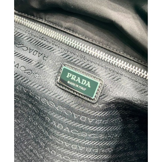 Replica Prada Mariner Medium Re-Nylon tote Bag 2VG133 Black/Coffee Replica Prada Mariner Medium Re-Nylon tote Bag 2VG133 Black/Coffee