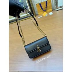 Replica Louis Vuitton Wallet On Chain LV Bloom Bag M14564 Fake