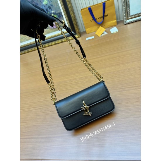 Replica Louis Vuitton Wallet On Chain LV Bloom Bag M14564 Fake Replica Louis Vuitton Wallet On Chain LV Bloom Bag M14564 Fake