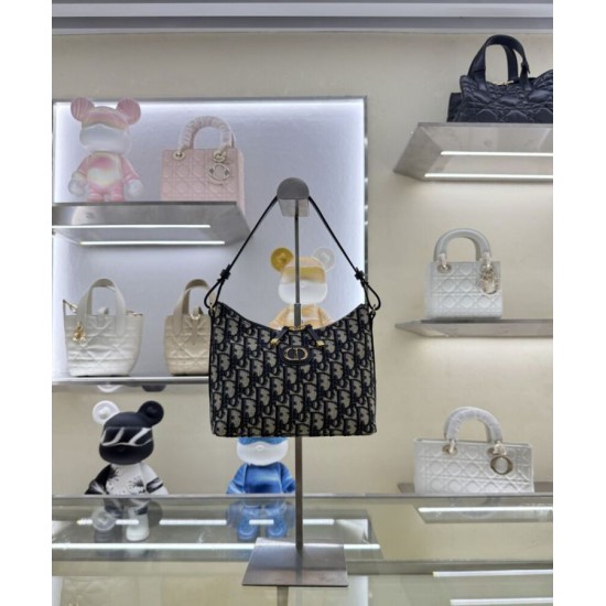 Replica Christian Dior 30 Montaigne Diorling mini chain bag Dark Blue Replica Christian Dior 30 Montaigne Diorling mini chain bag Dark Blue