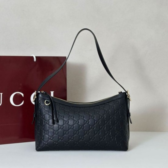 Replica Gucci GG Emblem medium shoulder bag 847449 Black Fake