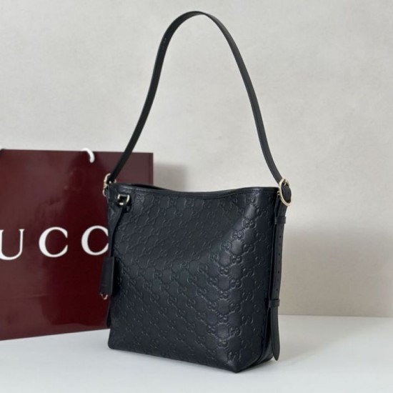 Replica Gucci GG Emblem small shoulder bag 848881 Black Fake
