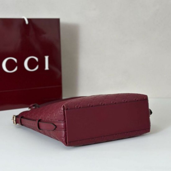 Replica Gucci GG Emblem small shoulder bag 848881 Red Fake