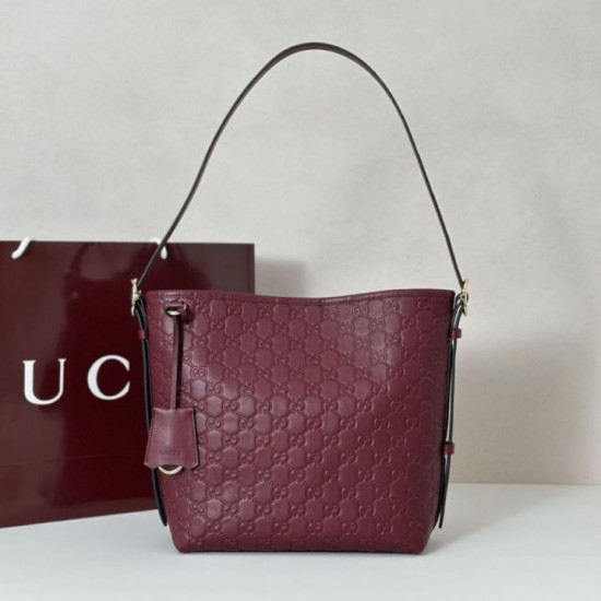 Replica Gucci GG Emblem small shoulder bag 848881 Red Fake