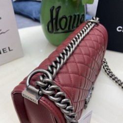 Replica Chanel Boy Flap Bag Classic A67086 Grained Calfskin Gold/Silver Hardware Burgundy Clone