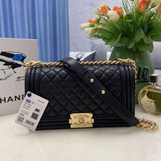 Replica Chanel Boy Flap Bag Classic A67086 Grained Calfskin Gold/Silver Hardware Black Clone