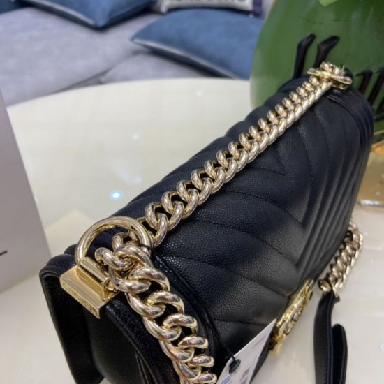 Replica Chanel Boy Flap Chevron Bag  A67086 Grained Calfskin Gold Hardware Black Clone