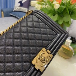 Replica Chanel Boy Flap Chevron Bag  A67086 Grained Calfskin Gold Hardware Black Clone