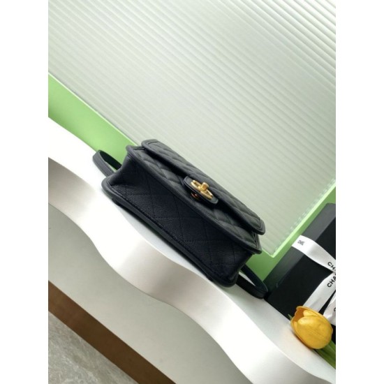 Replica Chanel 25B Clover Series Vintage Backpack AS5715 Grained Calfskin Black Clone