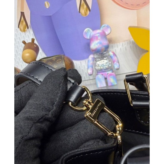 Replica Louis Vuitton Avenue PM Tote Bag M25577 Black Clone Replica Louis Vuitton Avenue PM Tote Bag M25577 Black Clone