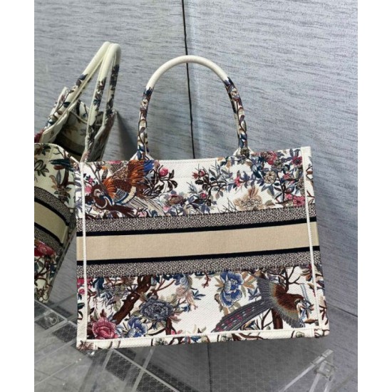 Fake Christian Dior Medium Dior Book Tote Cream Replica Replica Christian Dior Medium Dior Book Tote Cream